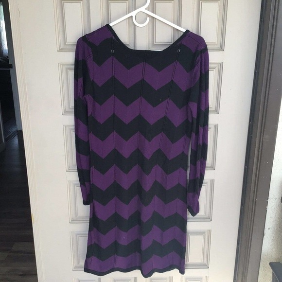 Mossimo Chevron Stripe Sweater Dress SzM Purp/Blk Long Sleeves Square Neck Used - Picture 7 of 8